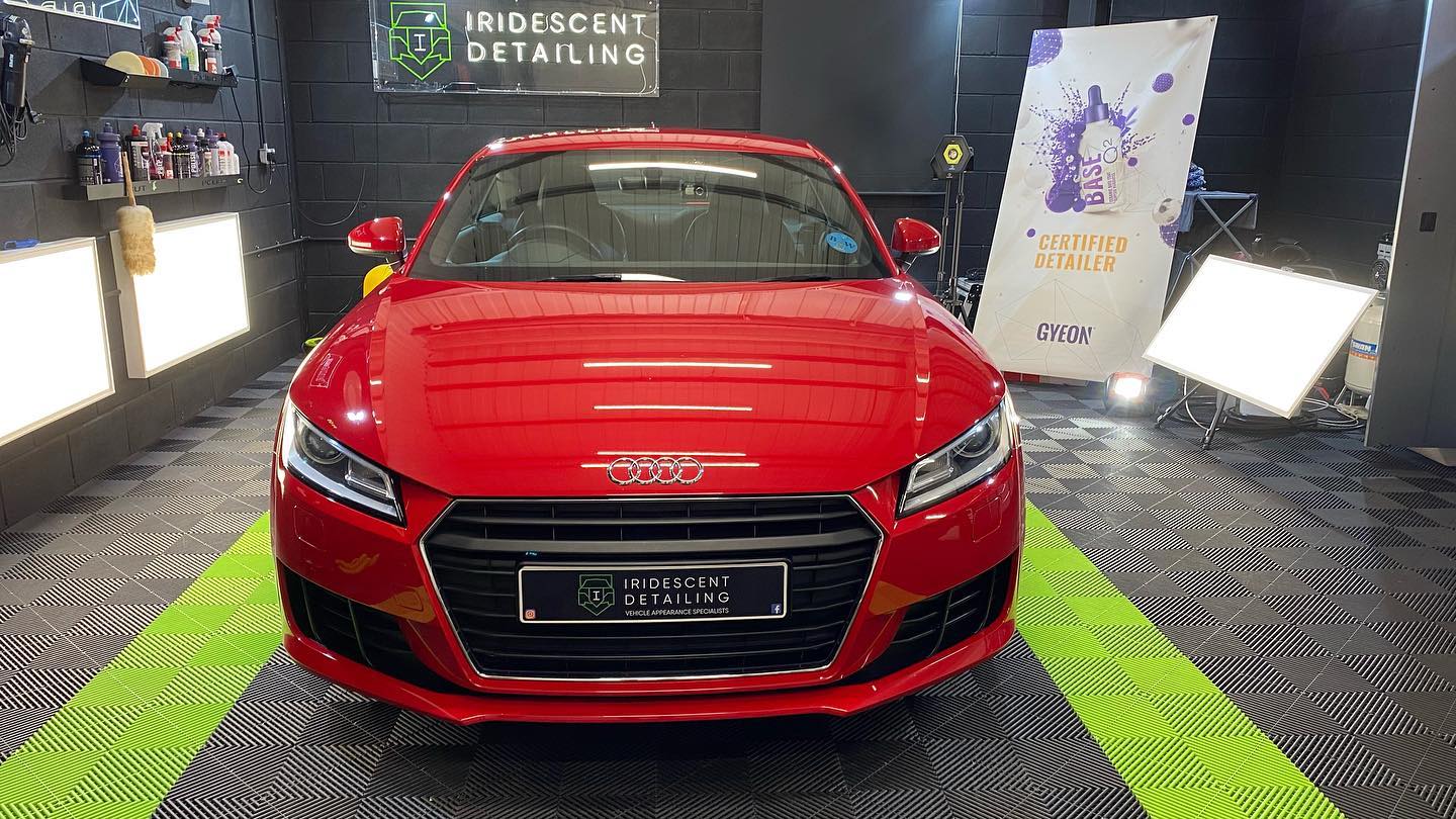 Audi TT on swisstrax Ribtrax