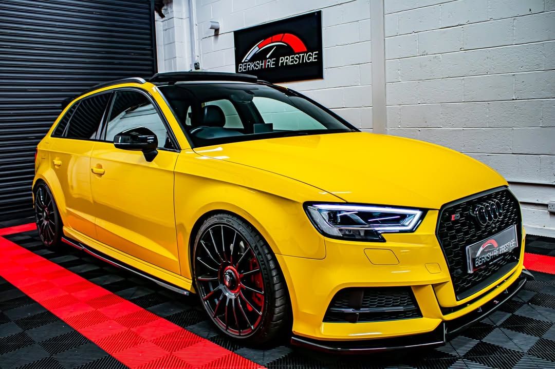 Detailing bay RS3