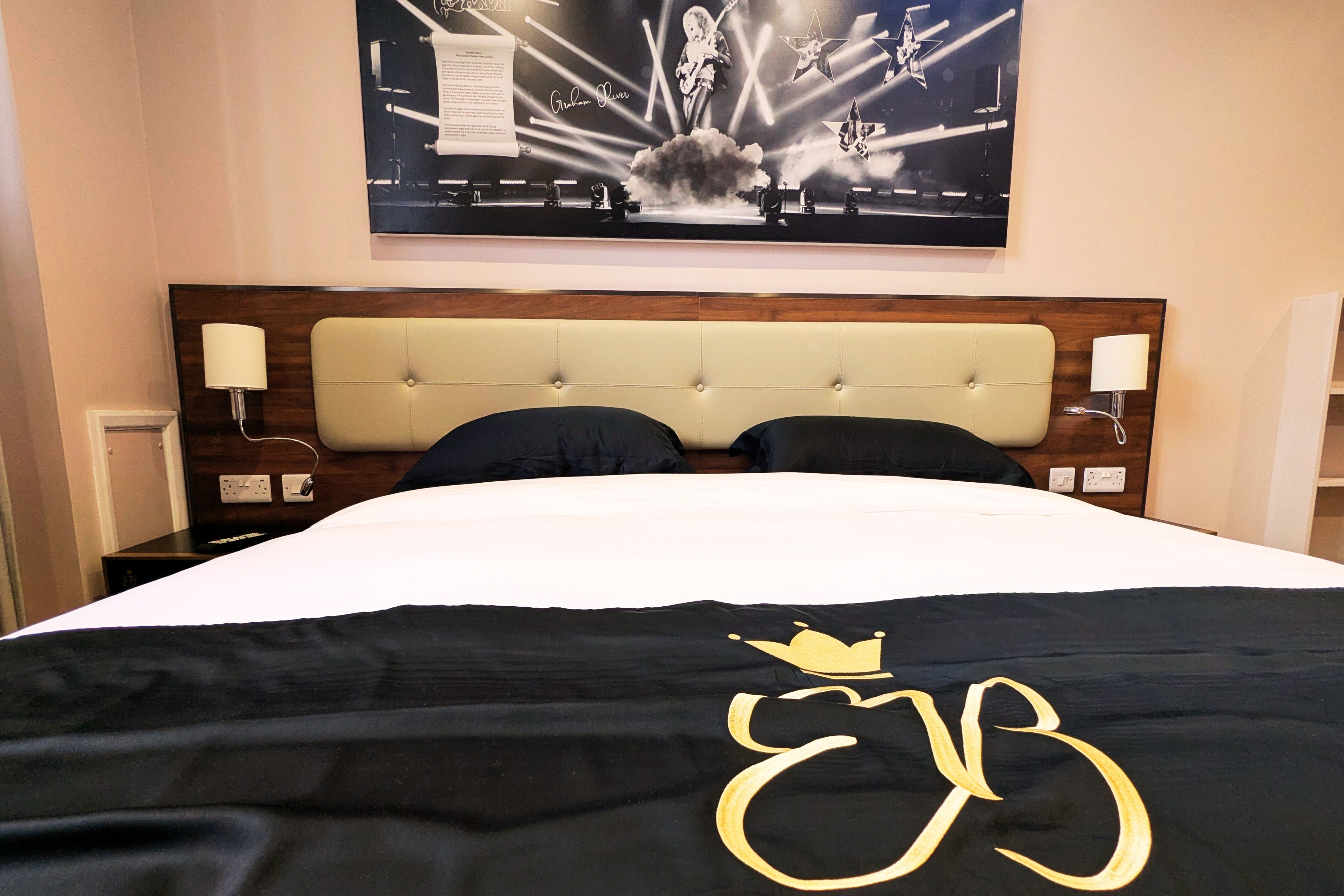 Graham Oliver suite Mexborough Hotel Empress Suites