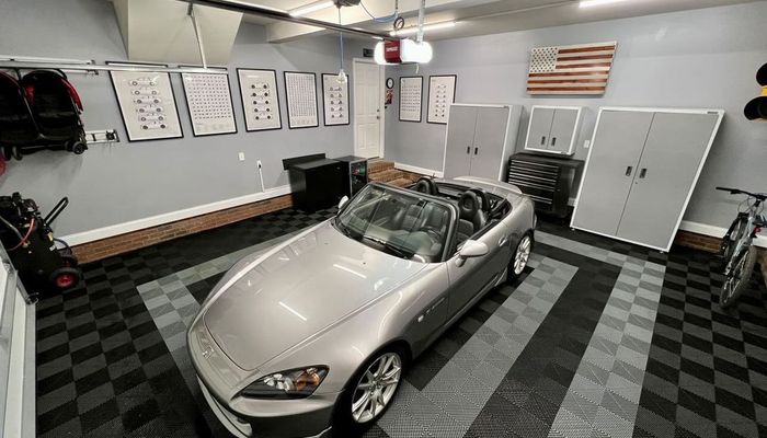 How to Install Garage Floor Tiles image
