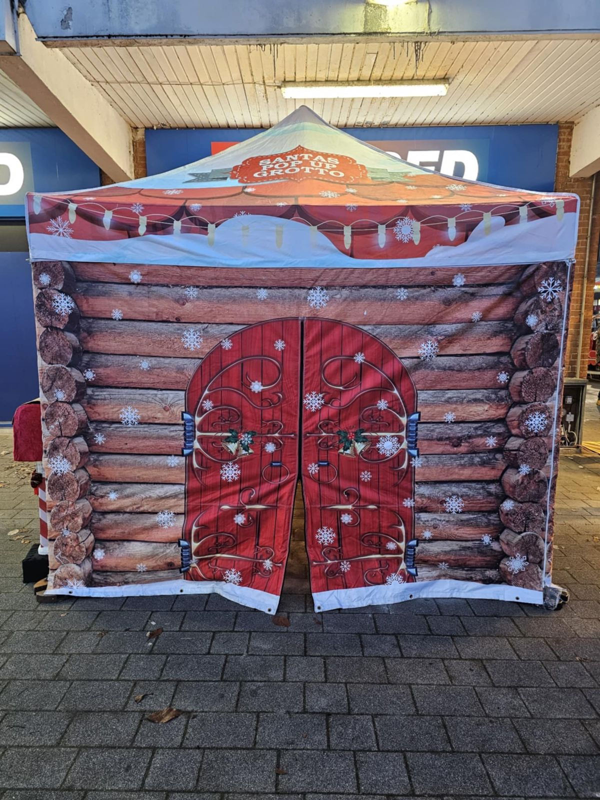 Party Tent