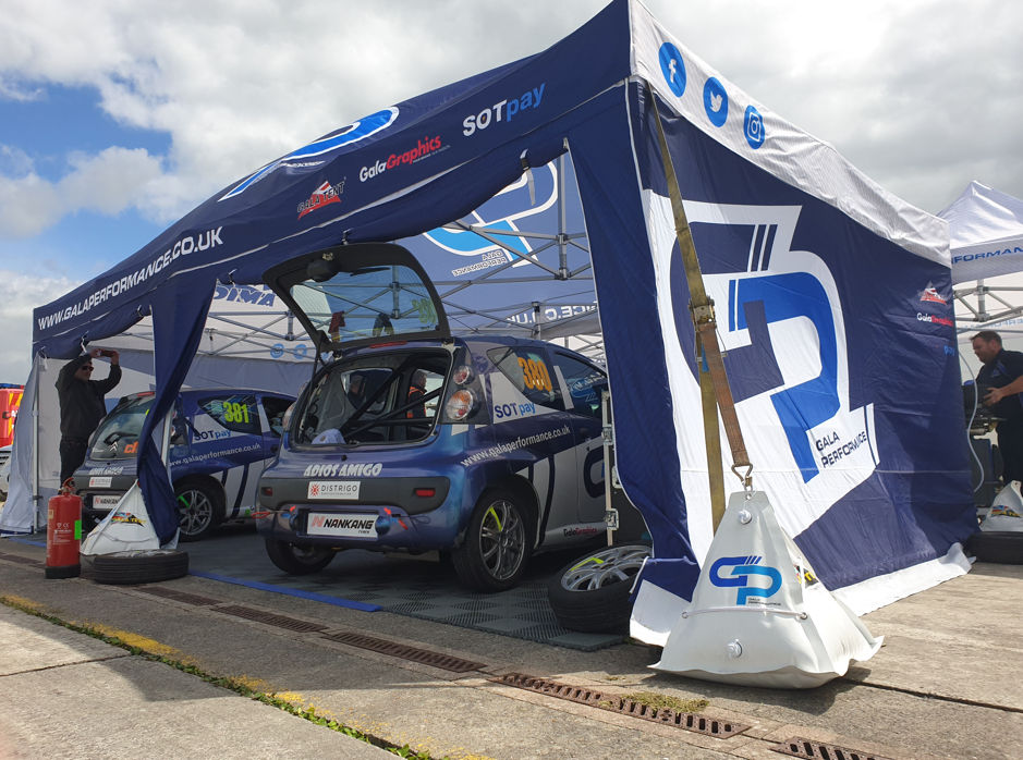 Pro 50 Race Tent Set Up
