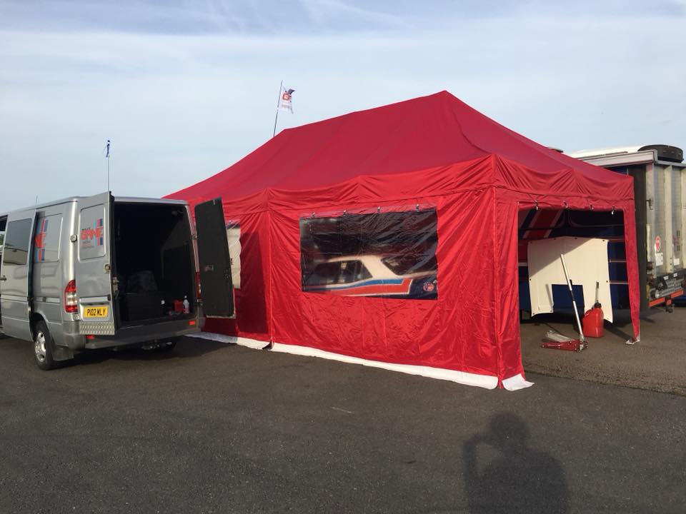 gazebo set up for car