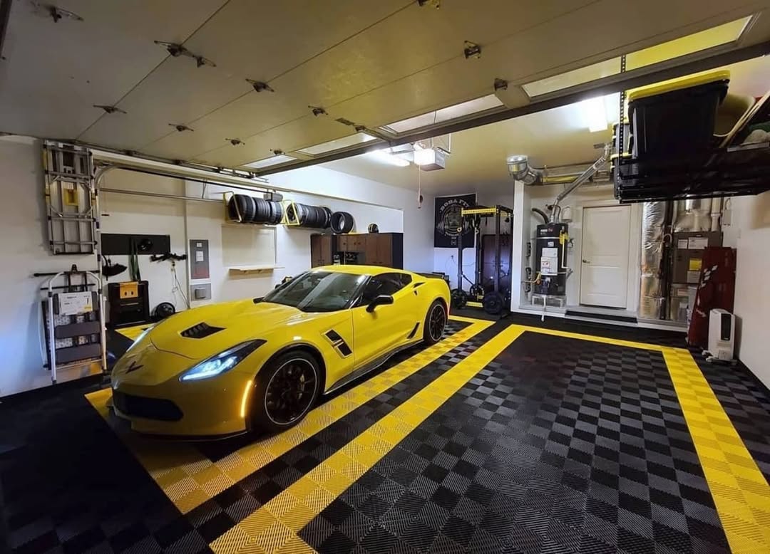 Black and yellow garage set up