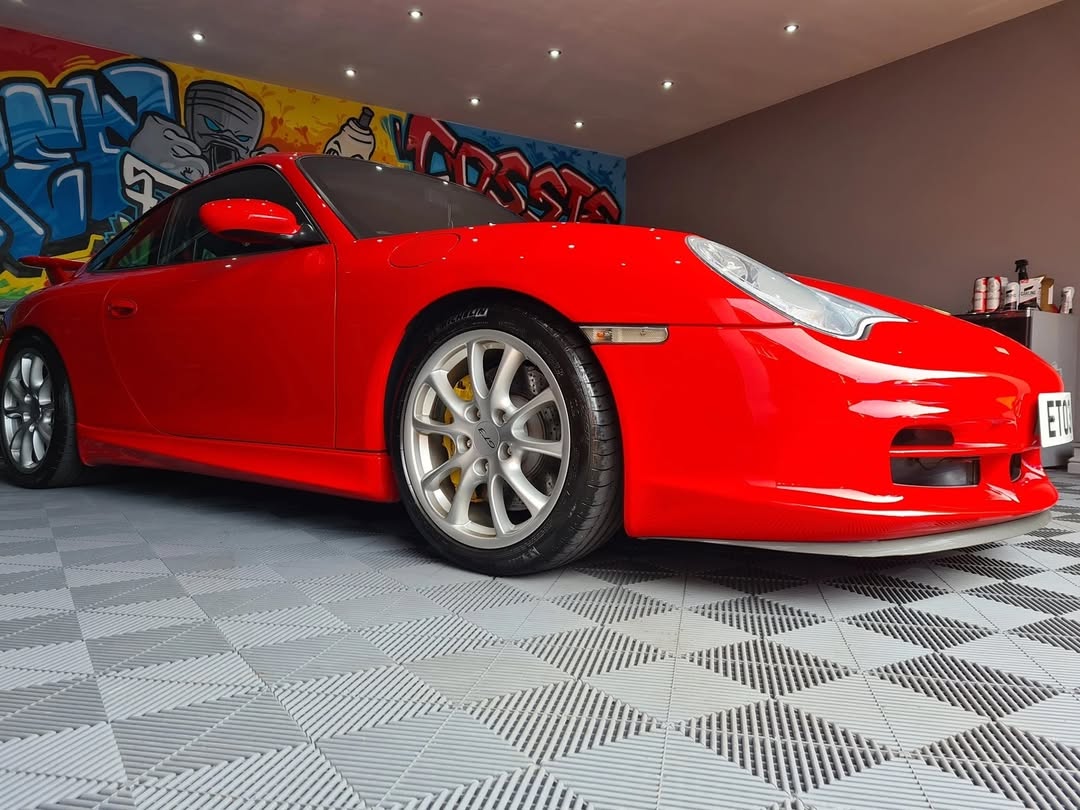 porsche on swisstrax