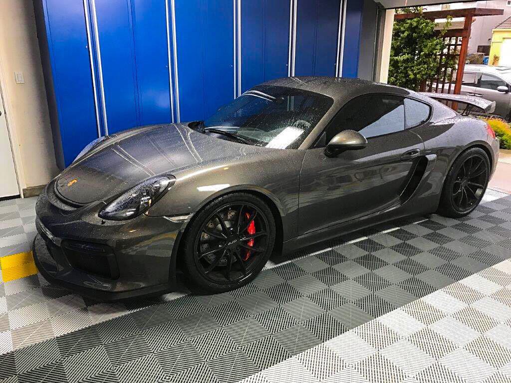 porsche swisstrax