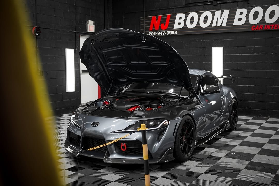 Supra on swisstrax