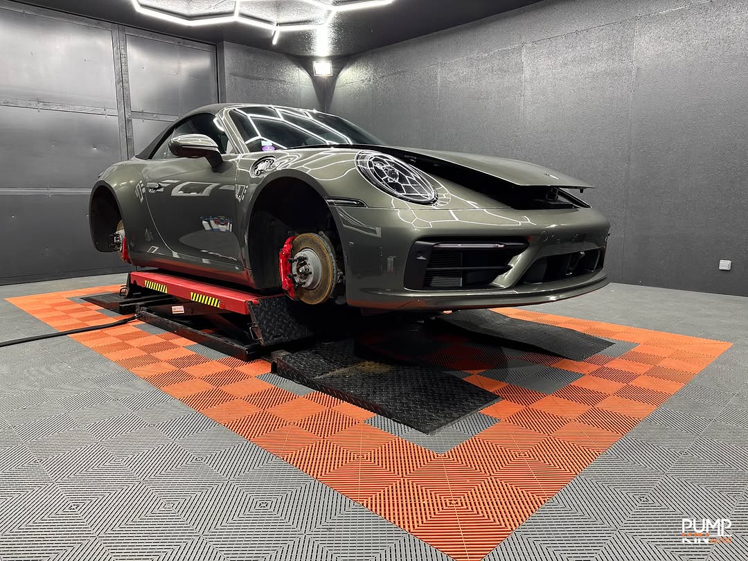 porsche on swisstrax