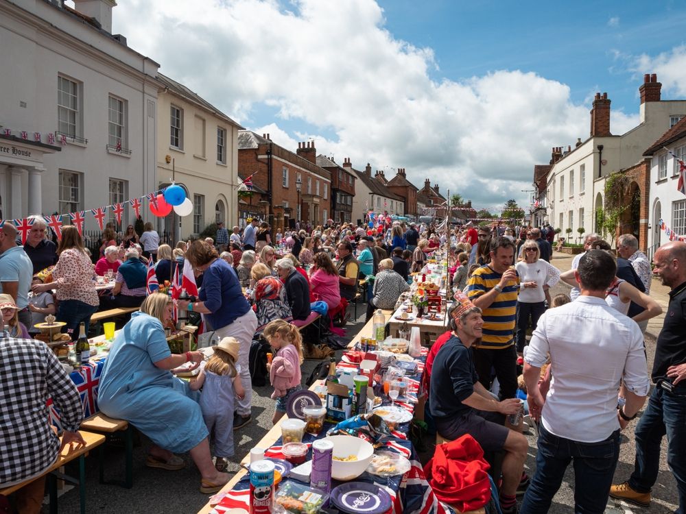 Street party entertainment