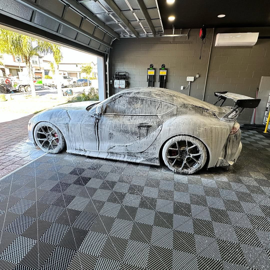 Supra being cleaned on swisstrax