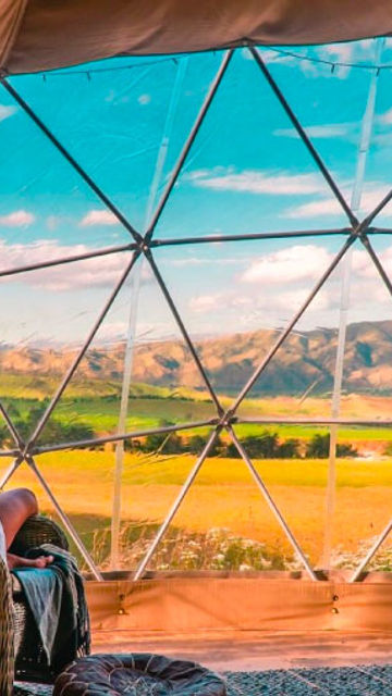 Custom geodesic event dome