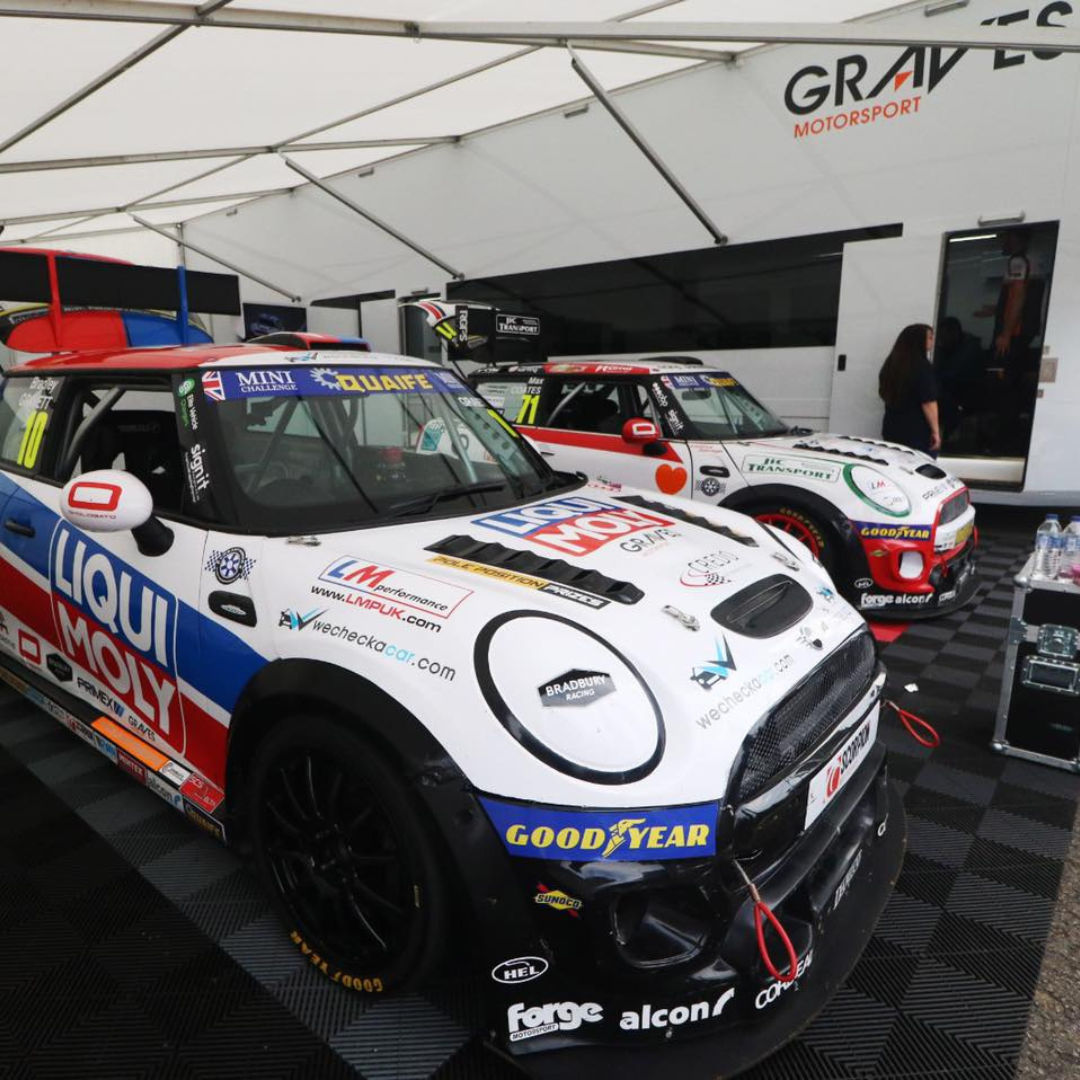 Race paddock setup on modular flooring