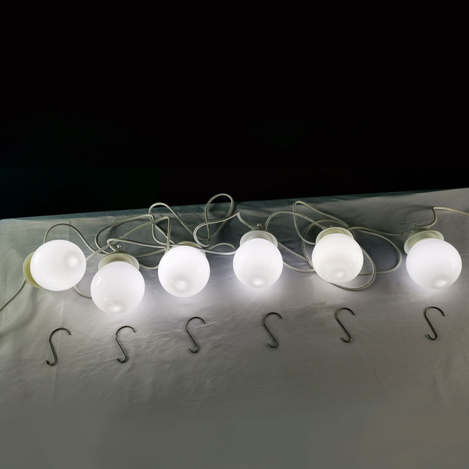 guirnalda de luces LED para una carpa de jardín